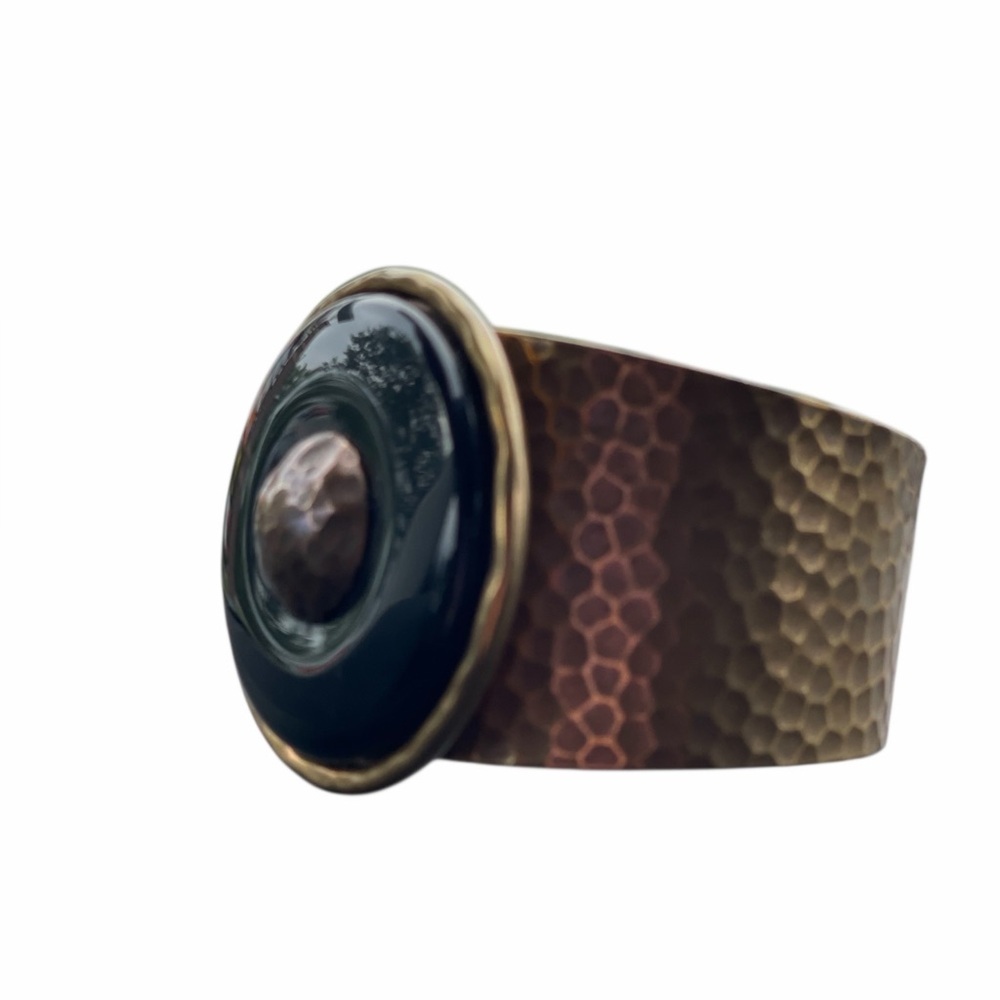 JAN MICHAELS Hammered Metal Bracelet with Black Stone